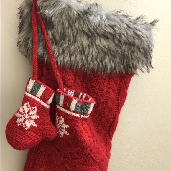New Holiday Cable Knit Christmas Stocking Sock Country Style With Faux Fur, Red - Picture 6 of 7